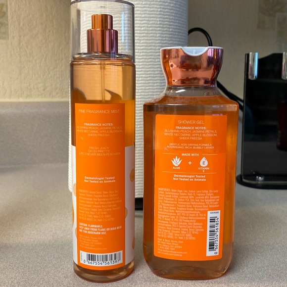 NWT Bath & Body Works Pretty As A Peach Shower Gel and Fine Fragrance Mist Set - Picture 2 of 6